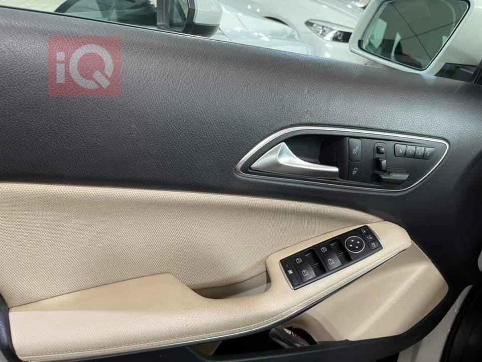 مرسيدس بنز GLA